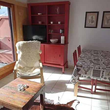 Apartment 2 Pieces Avec Balcon Et Garage, Ideal 4 Pers, Juste 200m Des Telecabines
