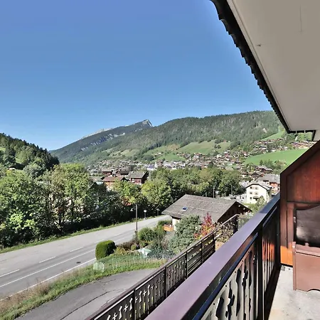 2 Pieces Avec Balcon Et Garage, Ideal 4 Pers, Juste 200m Des Telecabines Apartment